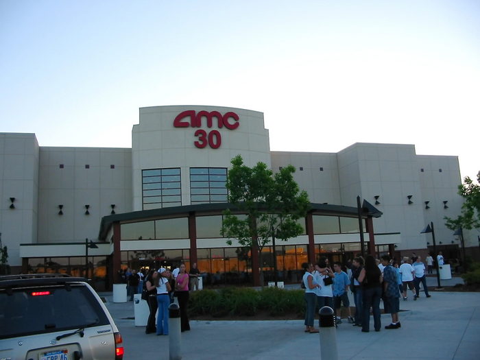 AMC Forum 30 - JUNE 2002 (newer photo)
